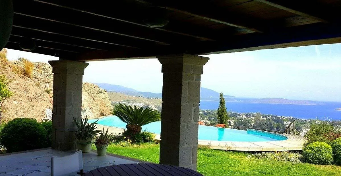 Villa Ortakent
